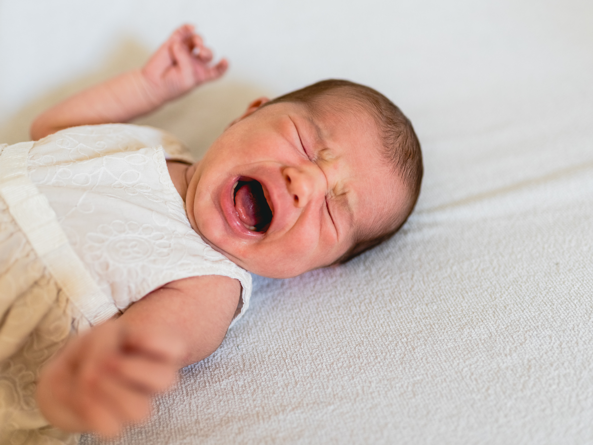 Mi hijo tiene frenillo: ¿Qué debo hacer y a quién debo acudir?