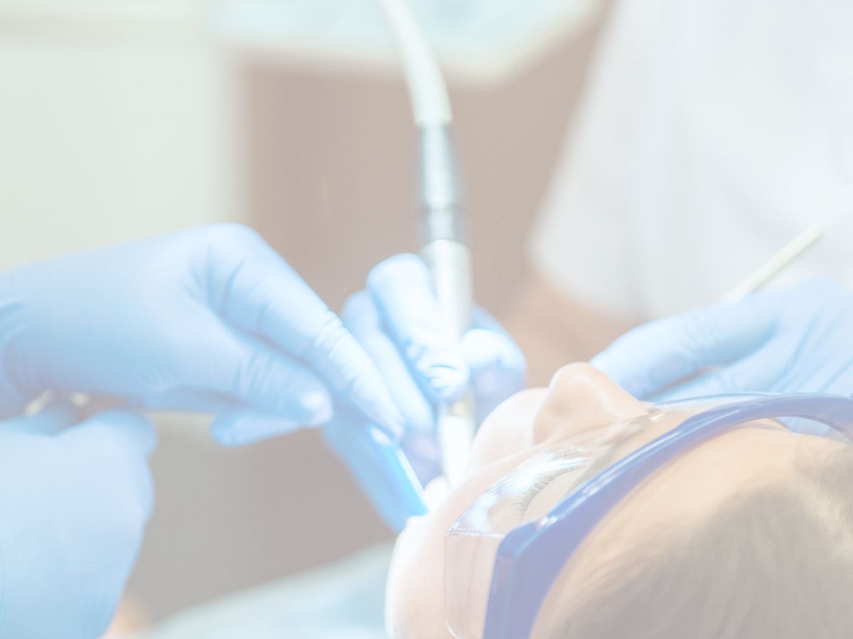 Periodontitis: una enfermedad silenciosa que afecta mucho más que la sonrisa