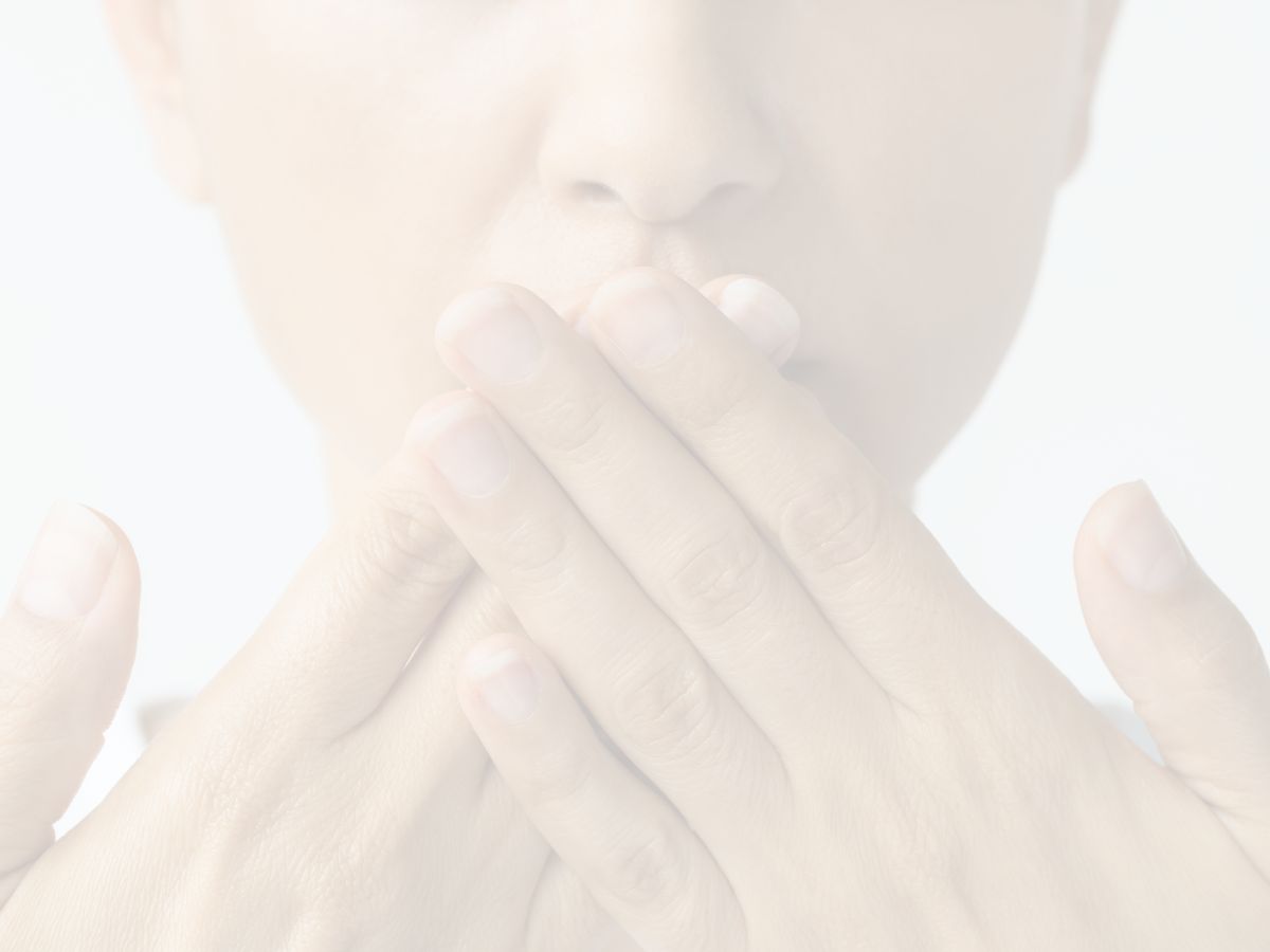 ¿Mal aliento constante? Esto es lo que debes saber sobre la halitosis